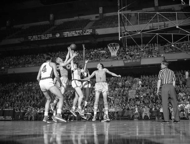 从6尺多高到7尺巨人：NBA身高进化史